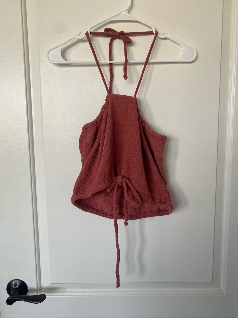 Bahhgoose Cropped Halter in Dusty Rose XS